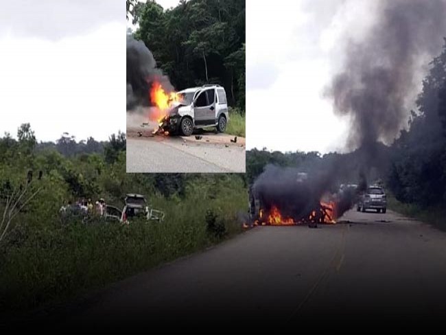 Mulher morre em coliso de veculos, em rodovia na Bahia. Um dos carros pegou fogo, veja v[ideo
