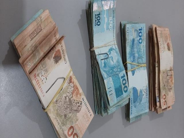 Catadores de lixo acham R$ 35 mil em cofre descartado pela polcia de SP