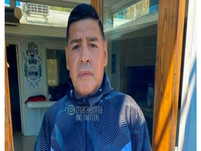 Morre o craque argentino Diego Maradona, aos 60 anos