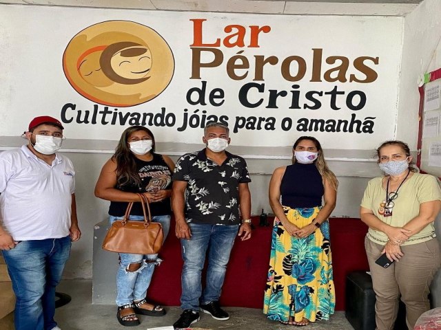 Secretaria de Assistncia Social de Capim Grosso realiza visita a Unidade de Acolhimento Lar Perolas de Cristo de Salvador 
