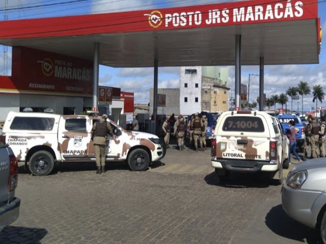 Polcia frustra ataques a bancos na regio de Maracs e prende suspeitos
