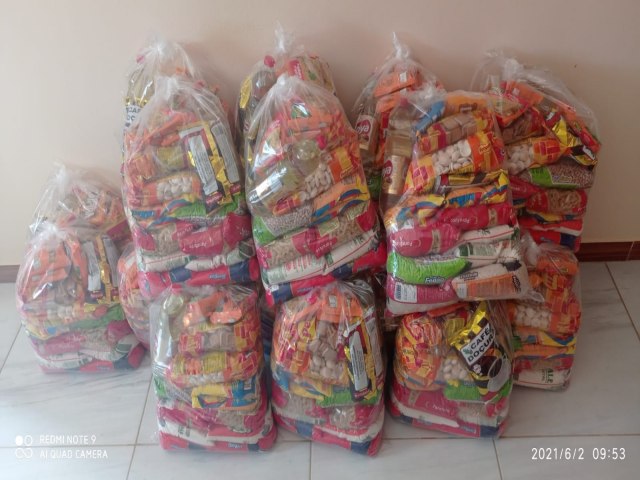 Serrolndia: Presidente da Cmara de Vereadores continua com distribuio de cestas bsicas