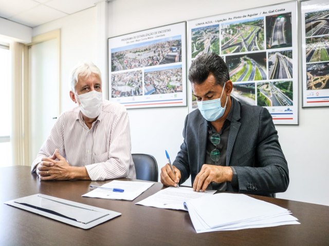 Presidente da Bacia do Jacupe,  Sivaldo Rios assina Termo de Cooperao Tcnica para a Gesto dos Resduos Slidos no Territrio