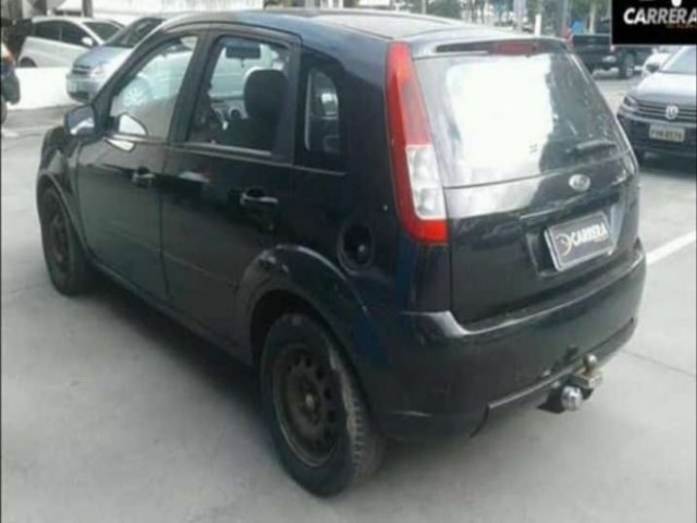 Taxista tem carro roubado durante assalto em Jacobina