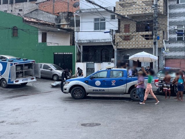 Salvador: Assassinatos de trs homens assustam moradores da Liberdade nesta sexta-feira; saiba mais