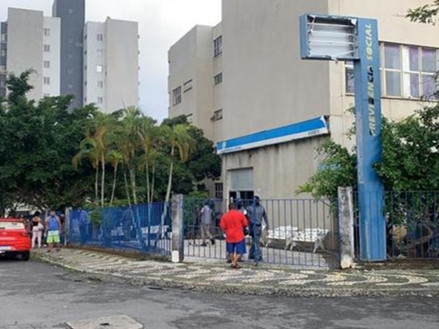 Servidores do INSS na Bahia aderem  paralisao nacional e decretam greve por tempo indeterminado