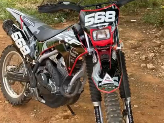 Moto roubada em Ourolndia  recuperada pela PM no municpio de Jacobina