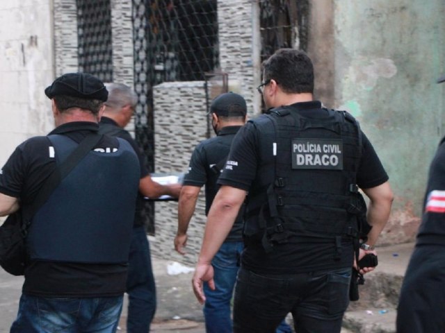 Quatro so presos em Pernambus na megaoperao que combate crimes organizados em Salvador