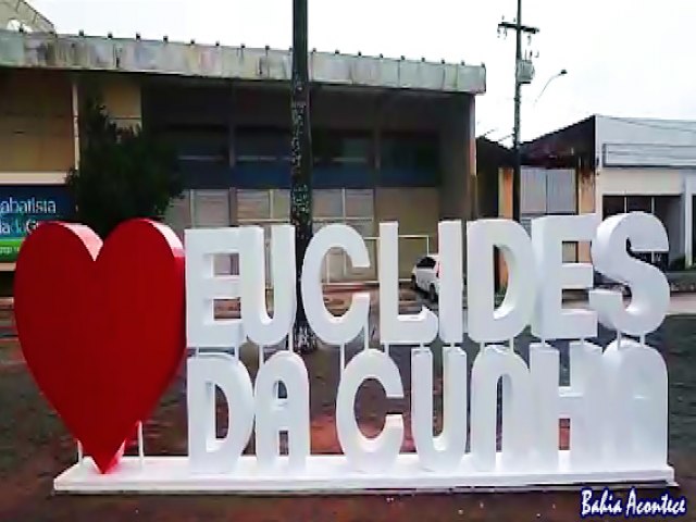 Van com pacientes de Euclides da Cunha  assaltada em Salvador