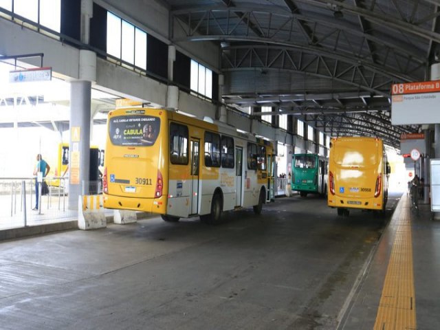 Prefeitura anuncia aumento da passagem de nibus em Salvador a partir de sbado; veja novo valor