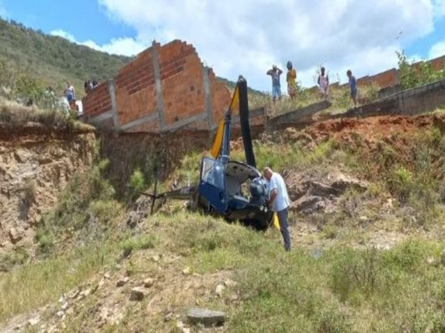 Helicptero com deputado federal Joo Bacelar cai na Bahia