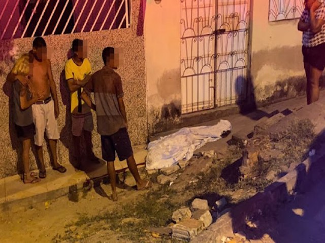 Adolescente  morto a tiros em bairro de Conceio do Coit