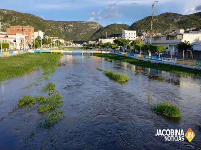 Chuva eleva nvel do rio Itapicuru-mirim, em Jacobina; veja vdeo