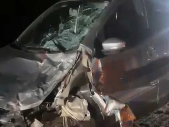 Jacobina: Duas pessoas morrem em coliso entre moto e carro na Catuaba de Cima