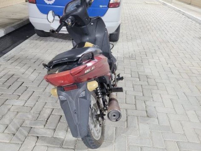 Em Senhor do Bonfim (BA), PRF apreende motoneta adulterada vendida irregularmente em site de compra e venda