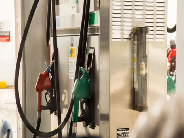 Petrobras reduz preços de gasolina e diesel para distribuidoras
