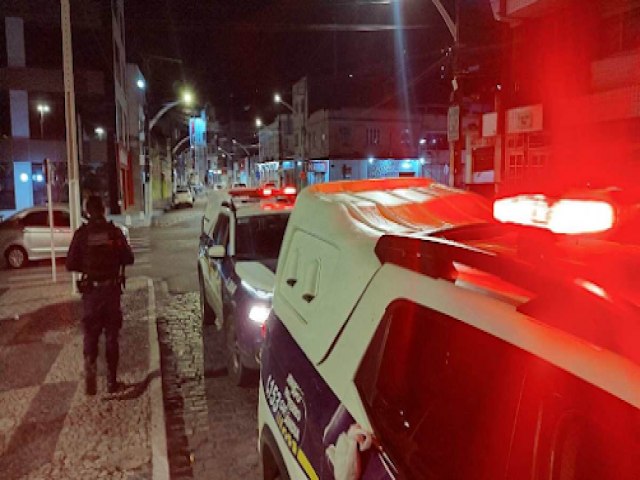 Jacobina: Homem  detido aps proferir xingamentos contra criana