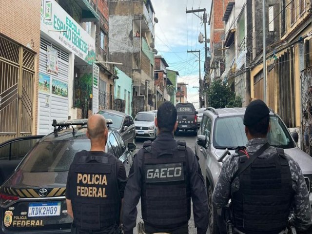 Foragida por trfico internacional de drogas  presa em Salvador