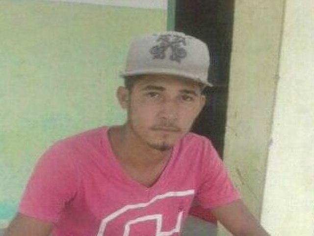 Jovem é encontrado morto dentro de residência no município de Quixabeira
