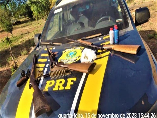 48ª FPI: Operação deflagrada na zona rural de Casa Nova apreende rifles, espingarda, revólver e farta munição
