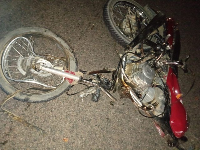 Capim Grosso: Coliso envolvento motocicleta deixa vtima fatal na BR-407