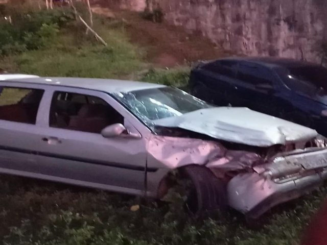 Jacobina: Carro despenca da Ponte do Pontilho da Bananeira