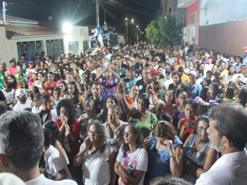 Capim Grosso: Reunio de Sivaldo no bairro Sacramento nesta tera-feira (01), veja vdeo