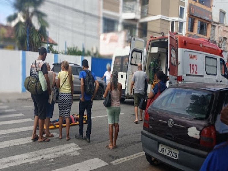 Jacobina: Mulher  atropelada por motociclista ao atravessar faixa de pedestres no centro da cidade