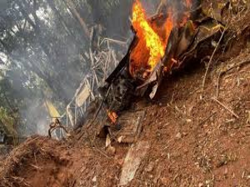 Piloto morre carbonizado em queda de avio no interior de Minas