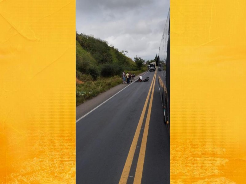 Acidente entre moto e carro deixa feridos na BR-101 em Santo Antnio de Jesus