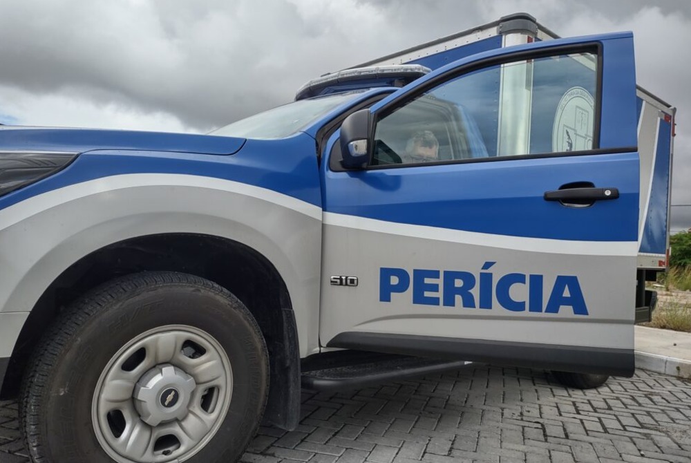 Motociclista morre ap�s colidir contra prote��o em sa�da de t�nel