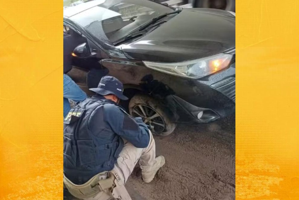 PRF escolta gestante ap�s pneu furar durante trabalho de parto na BR-324, sentido Salvador