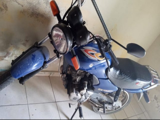 Proprietrio pede ajuda para encontrar motocicleta roubada na zona rural de Manari-PE