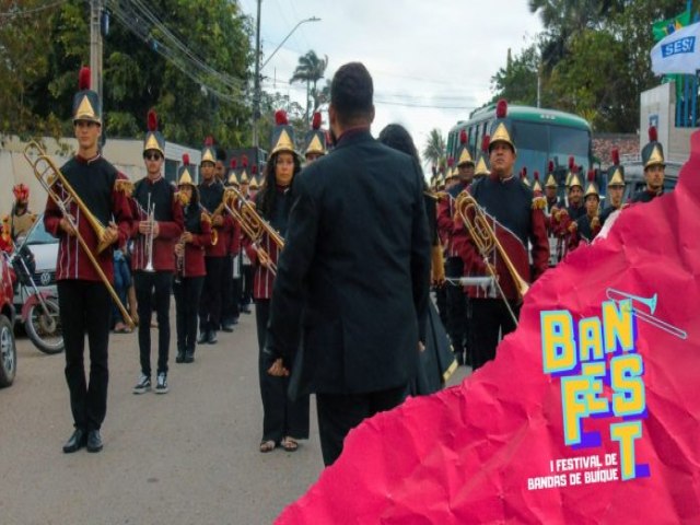 No prximo domingo 13 Bandas desfilaro no centro de Buque!