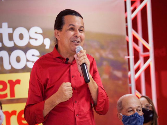PT acaba de confirmar a candidatura de Radiovaldo Costa a prefeitura de Alagoinhas