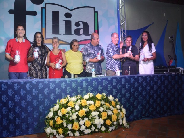 Palestra do escritor Dcio Torres marca abertura da FLIA em Alagoinhas 