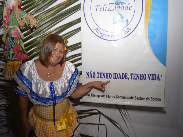 Grupo Felizidade realiza danas folclricas em alagoinhas nessa tera-feira (29/08)