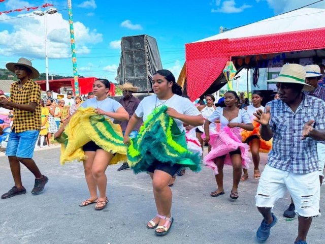 Eventos juninos marcaram o fim de semana em Aramari interior baiano 