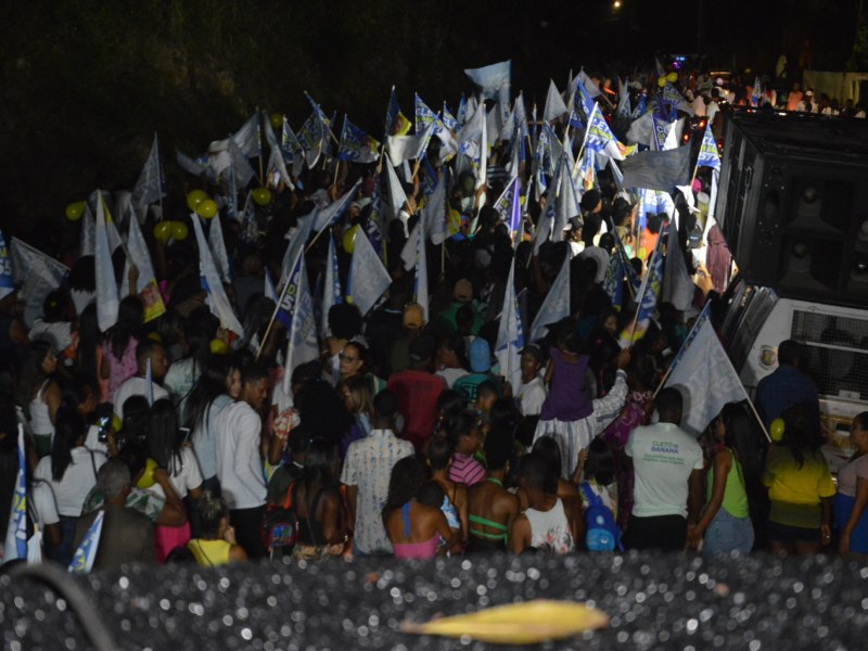 Muita emoo no lanamento da candidatura de Cleto da Banana 