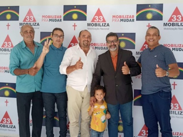 Pr-candidato a prefeito de Salgueiro, Antnio Rocha, cumpre agenda em Recife
