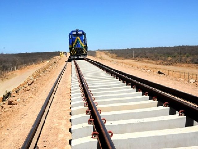 Retomada da Ferrovia Transnordestina entre Salgueiro e Suape ser anunciada em abril