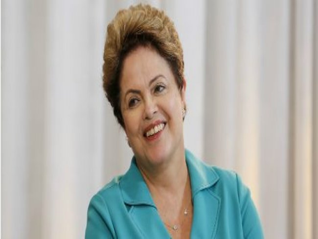 Dilma vê ?luz no fim do túnel?, mas espera ?compromisso? do Congresso com País