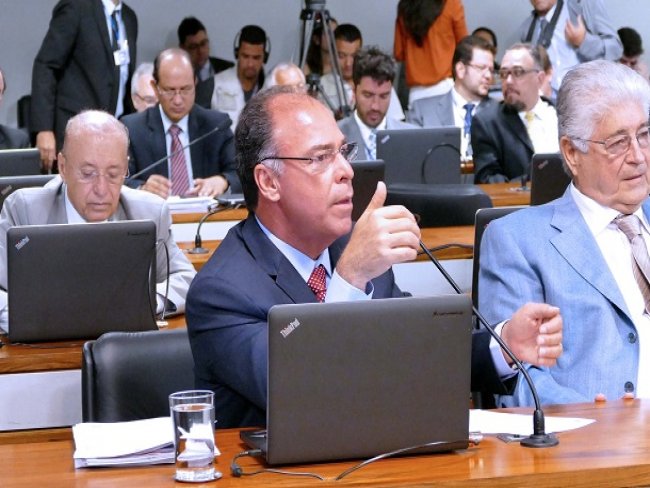 Fernando Bezerra defende que regra para financiamento de débitos dos Estados com INSS seja estendida aos Municípios