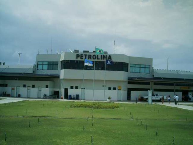Secretário de Transportes solicita que Governo mude classificação de operação no Aeroporto de Petrolina