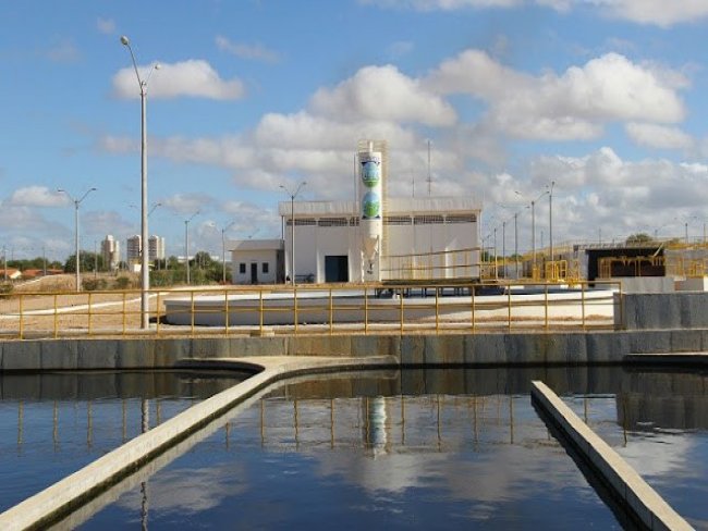 Prefeitura inicia processo para nova concessão de água e esgoto em Petrolina