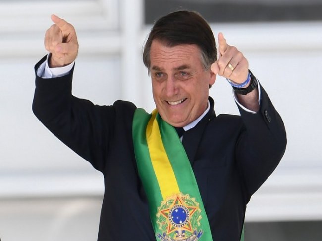 Bolsonaro assina decreto que facilita acesso a munição e transporte de armas By : Assessoria de Comunicação do Deputado Gonzaga Patriota 