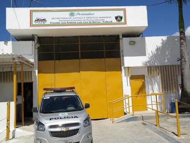 Pernambuco registra tiroteio e morte em Complexo Penitenciário nesta quinta-feira por Edenevaldo Alves