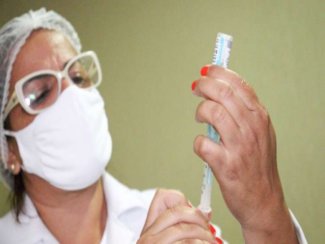 Juazeiro (BA) terá plantão de vacinação contra covid-19 neste sábado (3)