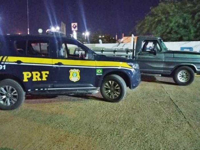PRF prende homem que costumava realizar diversos furtos de veículos utilizando chave falsa na região de Juazeiro (BA)