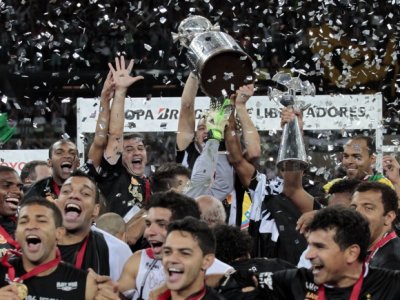 Atlético vence nos pênaltis e é campeão da Libertadores